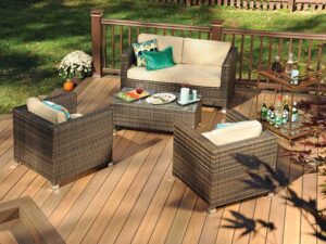 TimberTech decking walkway from our Earthwood Evolutions Legacy collection in Tigerwood with Mocha accents